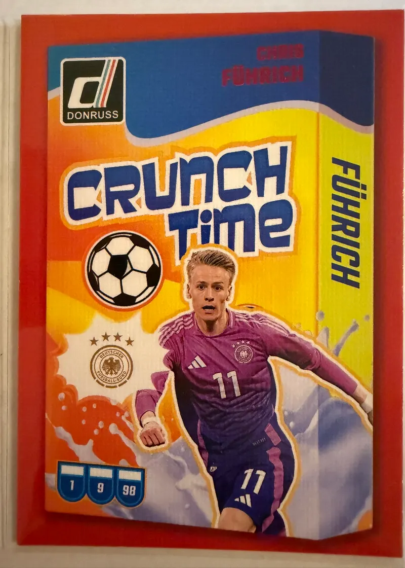 Chris Führich, Panini Donruss 2024/25 Crunch Time nr 12 — awers w stroju reprezentacji Niemiec