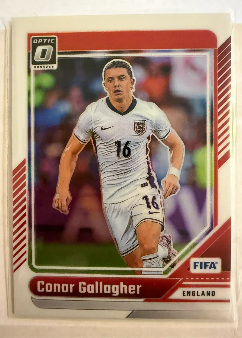 Conor Gallagher, Panini Donruss 2024/25 nr 56 Optic — awers w stroju reprezentacji Anglii