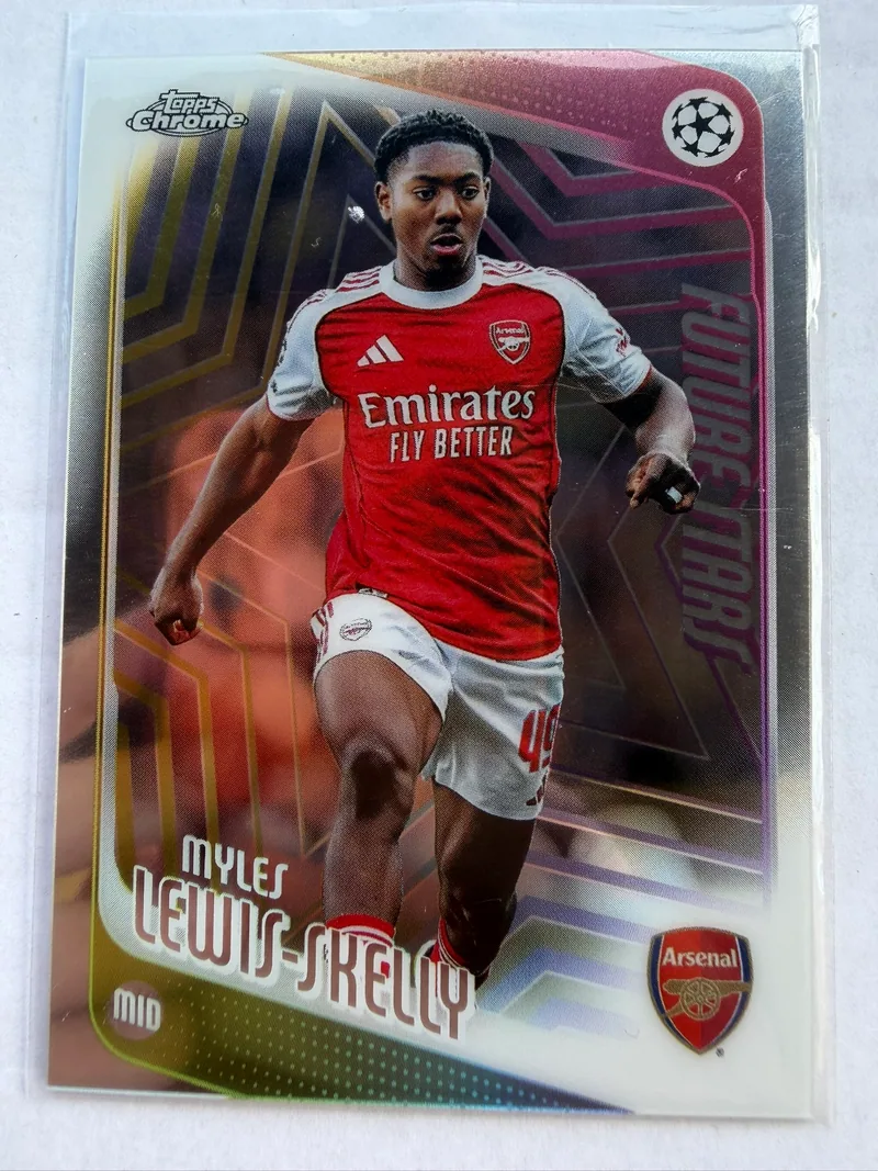 Myles Lewis-Skelly — Topps Chrome UEFA Club Competitions 2025/26 Future Stars, karta 52, przód
