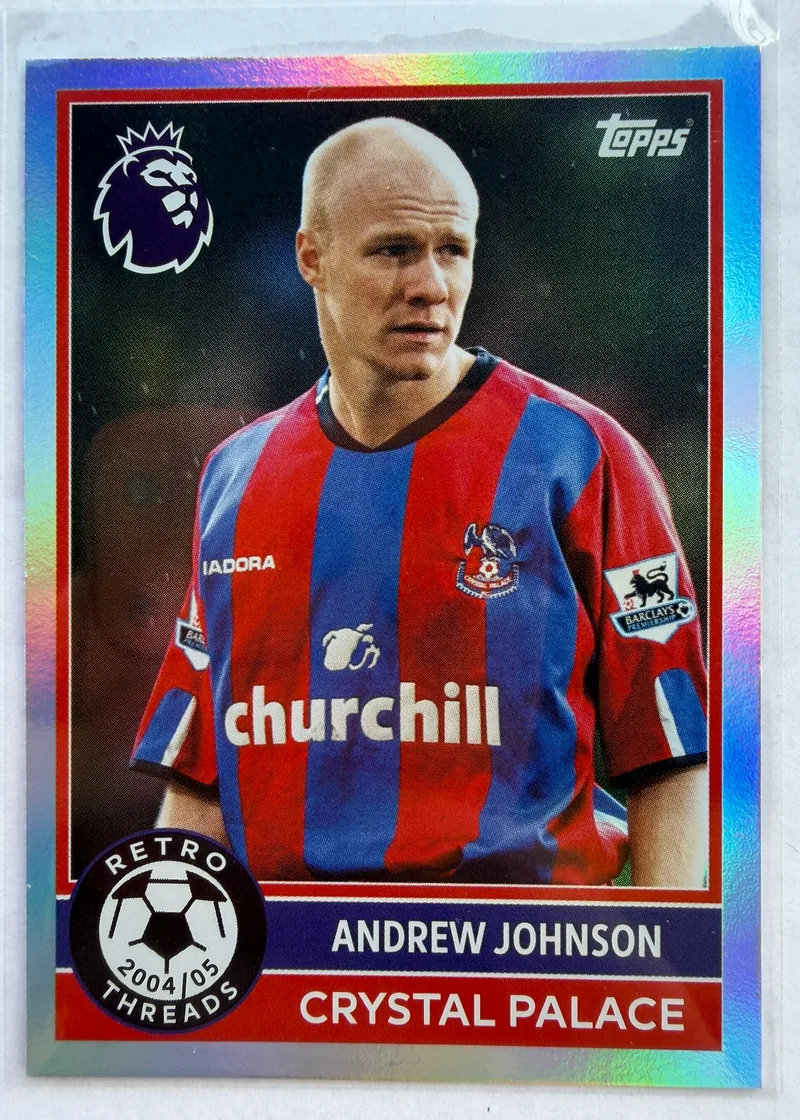 Andrew Johnson, Topps Premier League Debut Edition 2025/26 Retro Threads 2004/05 nr 388 — foliowy awers Crystal Palace