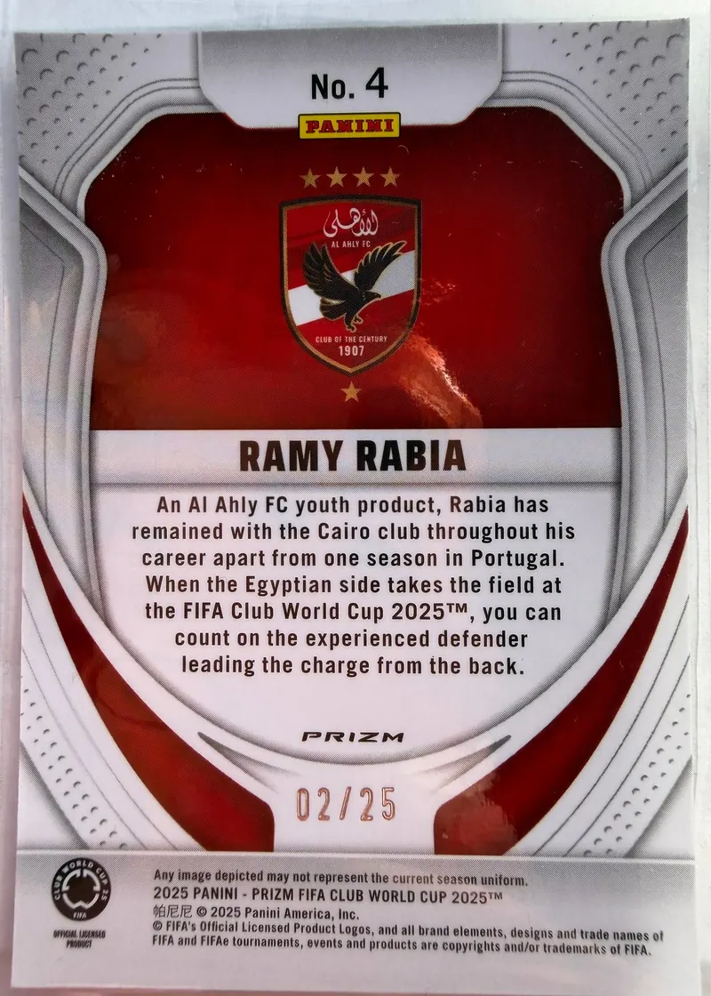 Ramy Rabia, Panini Prizm FIFA Club World Cup 2025 — rewers karty 4 ze złotą numeracją 02/25 i herbem Al Ahly