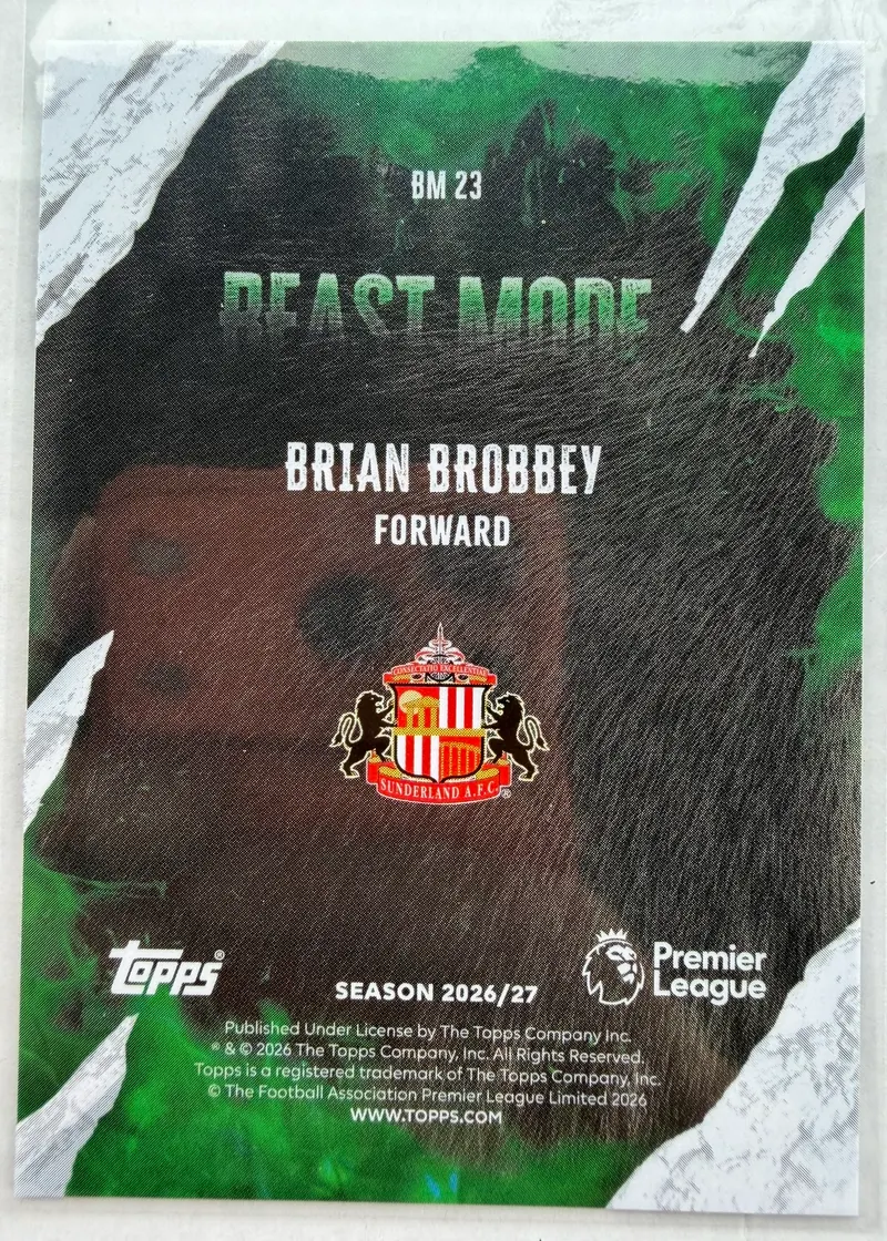 Brian Brobbey, Topps Premier League 2026/27 — rewers karty BM 23 z herbem Sunderlandu na ciemnym tle
