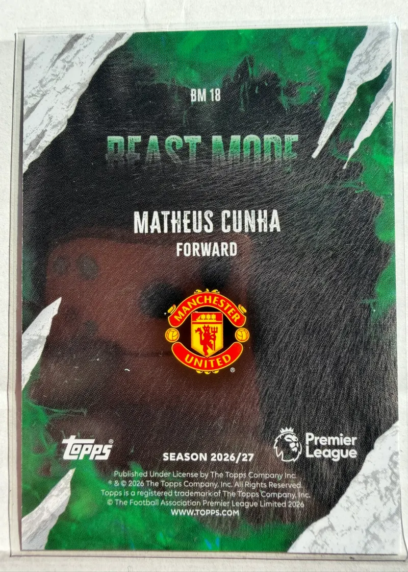 Matheus Cunha, Topps Premier League 2026/27 — rewers karty BM 18 z herbem Manchesteru United