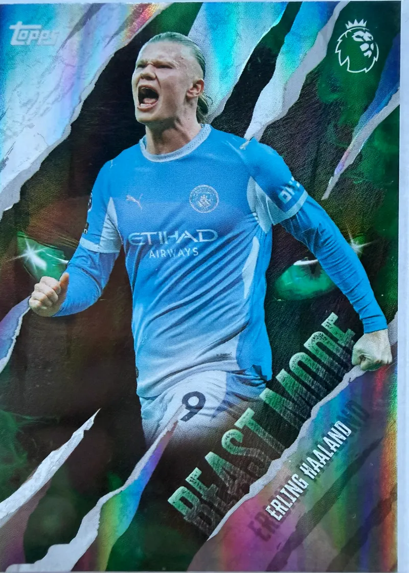 Erling Haaland, Topps Premier League 2026/27 Beast Mode BM 17 — zielony foliowy awers w barwach Manchesteru City