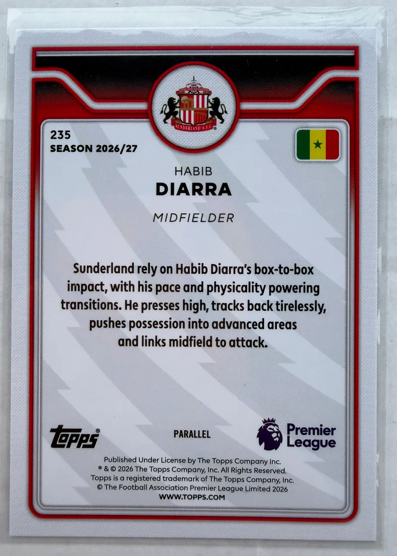 Habib Diarra, Topps Premier League 2026/27 nr 235 Purple Voltage — rewers z opisem gry pomocnika, senegalską flagą i oznaczeniem PARALLEL
