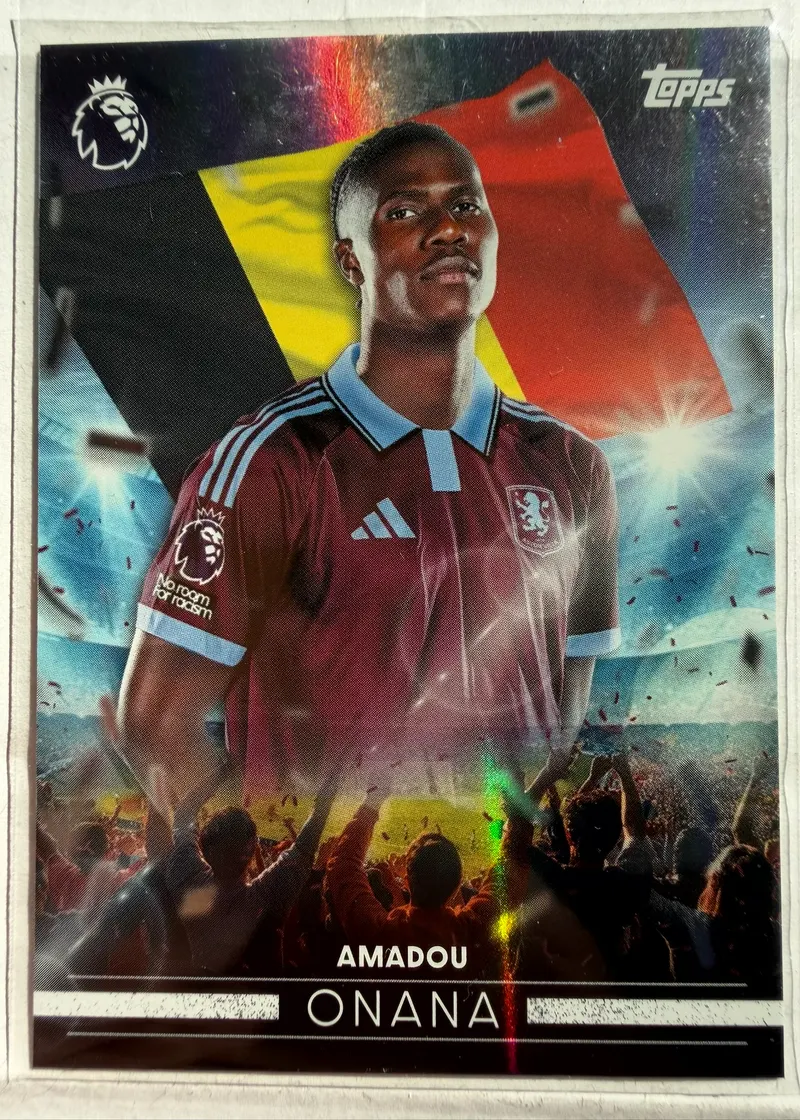 Amadou Onana, Topps Premier League 2026/27 Flying the Flag FF 3 — foliowy awers z flagą Belgii i strojem Aston Villi