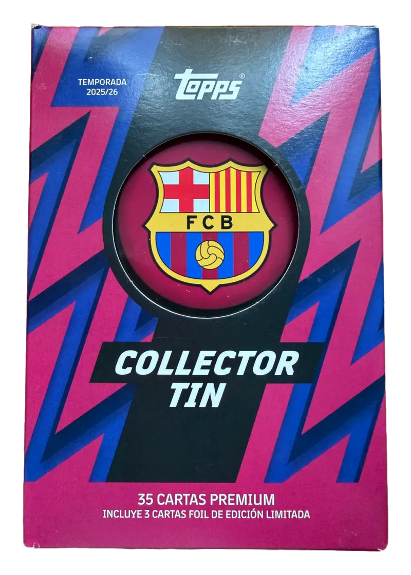 Topps FC Barcelona Collector Tin 2025/26, nieotwarte opakowanie, front z herbem klubu w okienku na amarantowo-niebieskim wzorze zygzaków i napisem 35 cartas premium